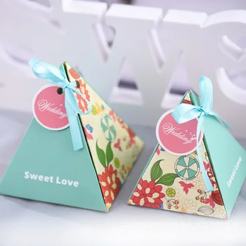 Безплатна доставка, 100 бр., новост, триъгълен сватбена кутия шоколадови бонбони със собствените си ръце, кутия с шоколад, подарък кутия, безплатни лента и етикет, размер: 7,2-8,5 см